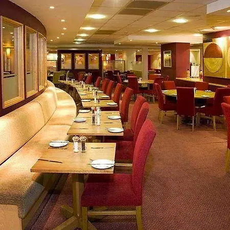 Hotel Premier London Heathrow Airport T2 & T3 - Bath Road