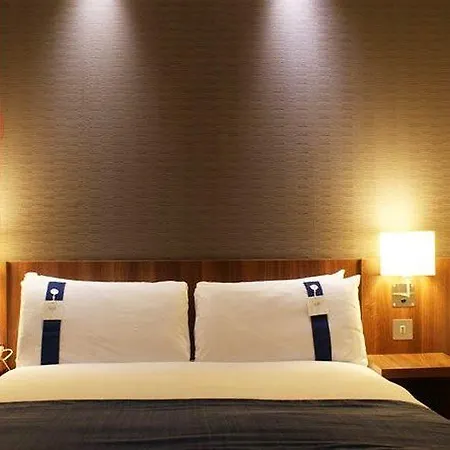 Express Stratford By Ihg Hotel London