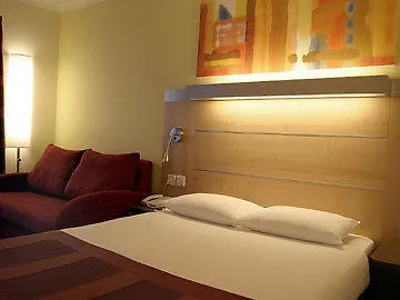 Hotel Holiday Express Southwark By Ihg 3*