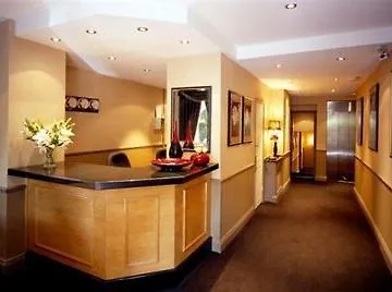 Aparthotel Collingham Serviced Londra