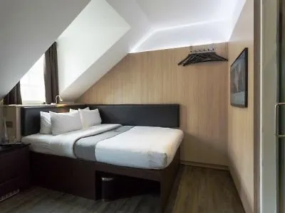 Hotel The Z Victoria London
