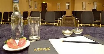 The Manor 3*