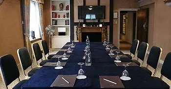 Hotel The Manor 3*