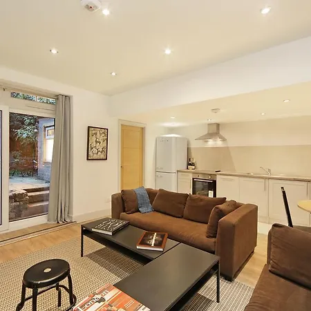 Kensington Apartment