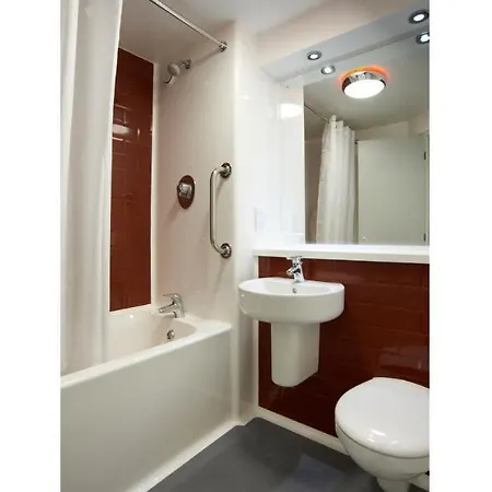 Hotel Travelodge Twickenham 3*