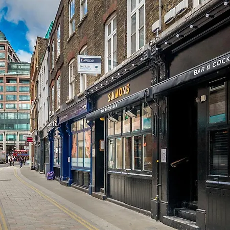 Square Mile Residences