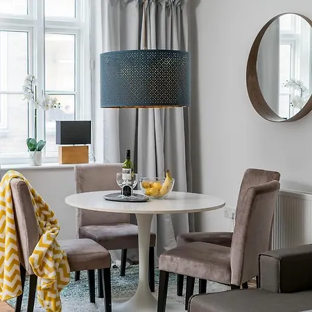 Square Mile Residences * London