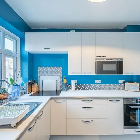 Comfortable In Wandsworth *
