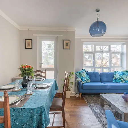 Comfortable In Wandsworth Apartment London