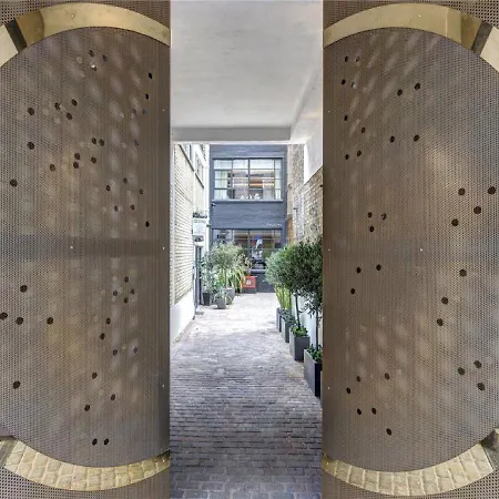 Apartment Luxury Royalty Mews *
