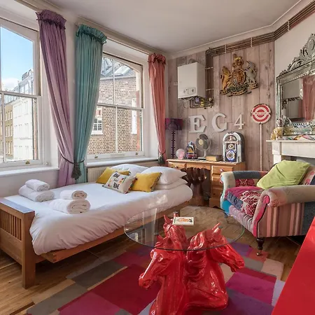 Sensational St Paul's By The Cathedral Apartment *