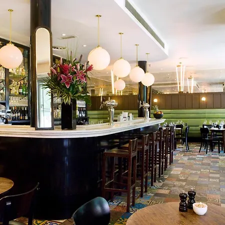High Road House Londres