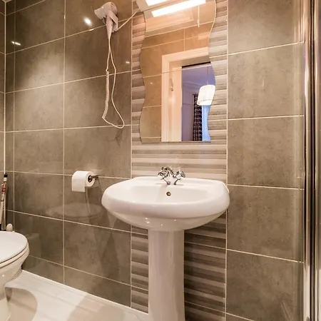 Hotell Hellenic By Saba London