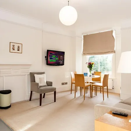 Blueprint Living - Doughty Street * London