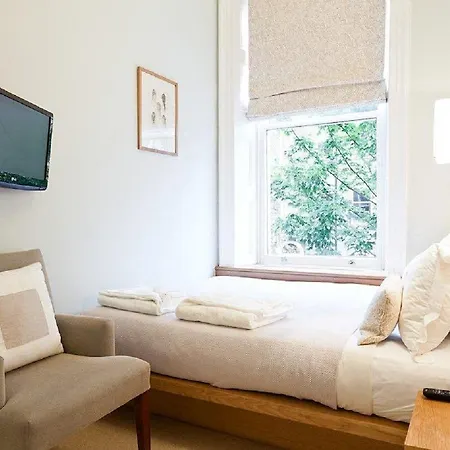 Blueprint Living - Doughty Street London