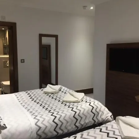 Hotel Lih 2*