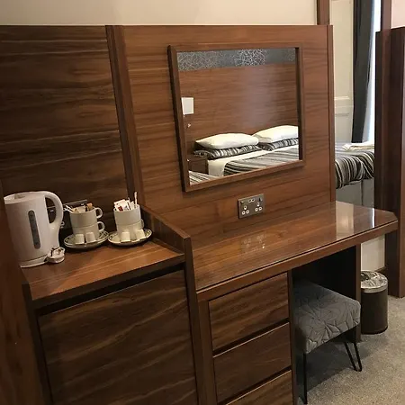 Lih Hotel