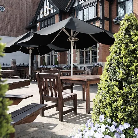 The White Hart 3*