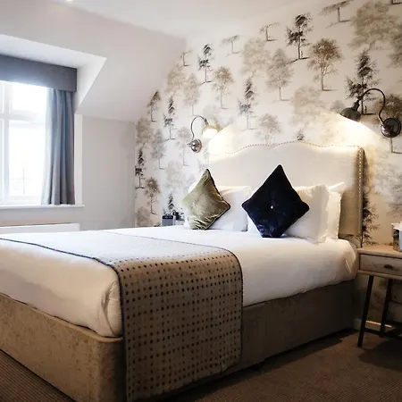 Hotel The White Hart 3*