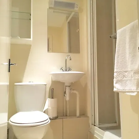 Hotel Hadleigh
