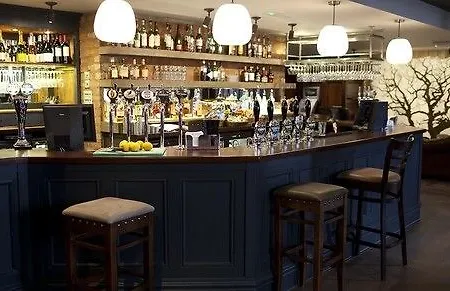 Coach & Horses 3*