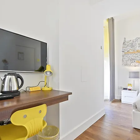 Hotel Stuedyo Paddington By Bridgestreet 3*