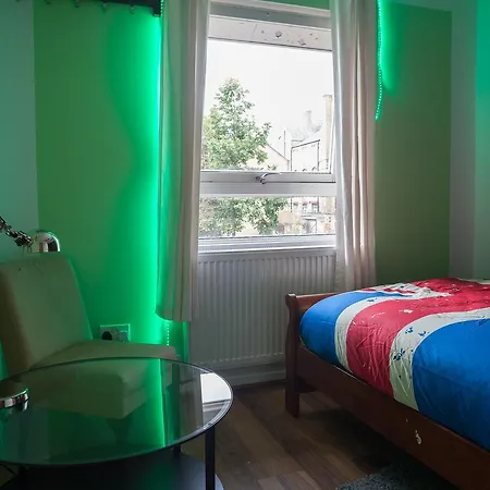 Kennedy Guest house London