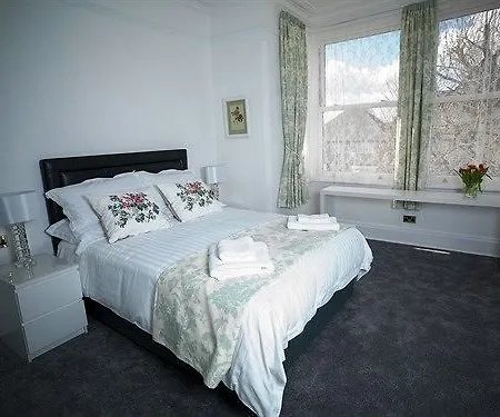 Croham Park - Free Parking & Wi-fi 4* Croydon
