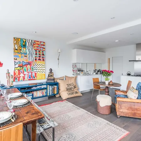 Classic Hammersmith By Ravenscourt Park Apartment *