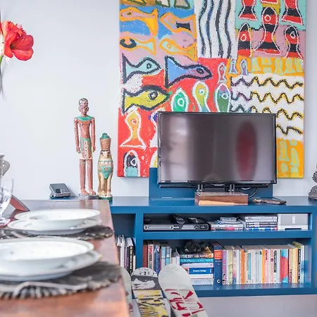 Classic Hammersmith By Ravenscourt Park Apartment London