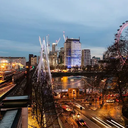 Apartment Clhh Trafalgar Riverside Penthouse *