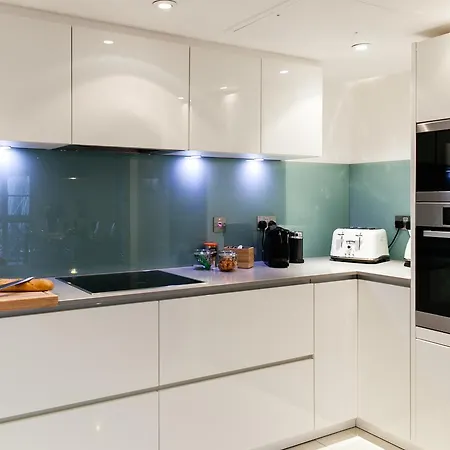Clhh Trafalgar Riverside Penthouse Apartment *