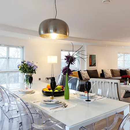 Clhh Trafalgar Riverside Penthouse *