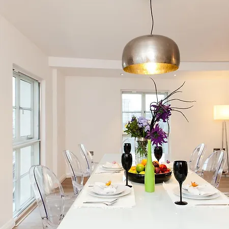 Clhh Trafalgar Riverside Penthouse