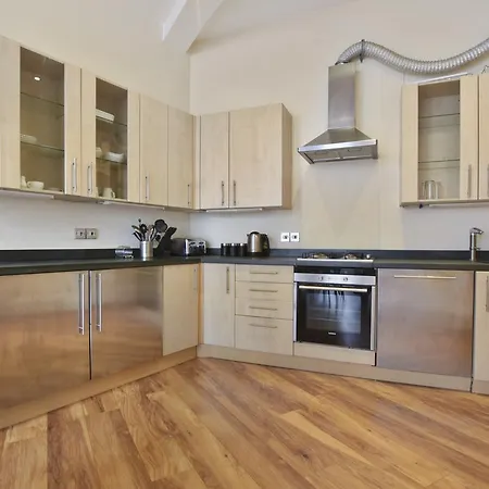 Citadel Farringdon Apartment