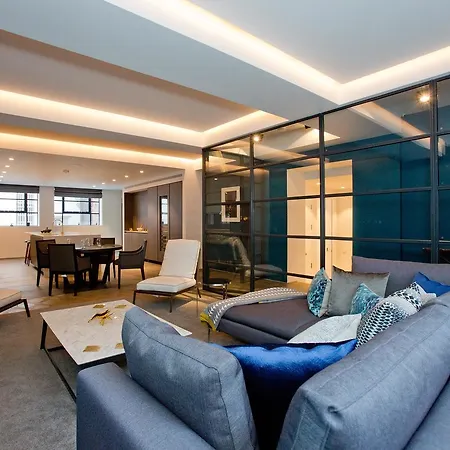 Luxury Royalty Mews Apartment London