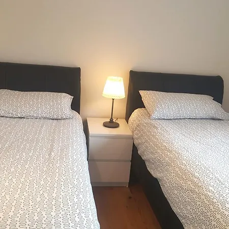 Apartment East Croydon Apartments - Just 3 Mins Walk To East Croydon Station