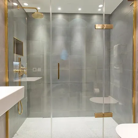 Luxury Royalty Mews London