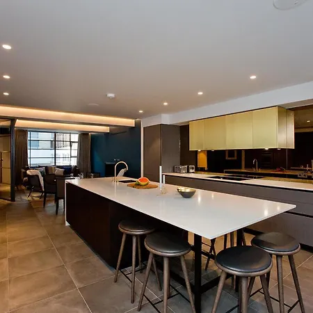 Luxury Royalty Mews Apartment London