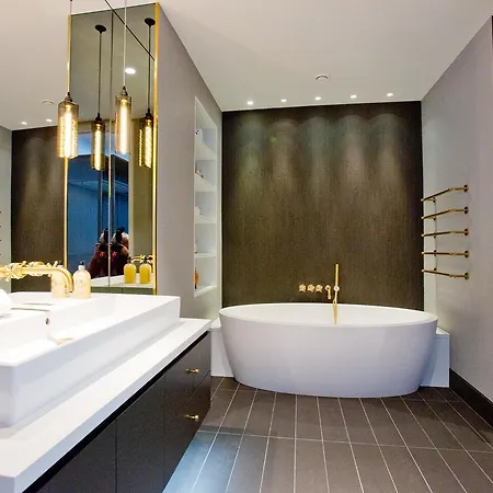 Luxury Royalty Mews Apartment London