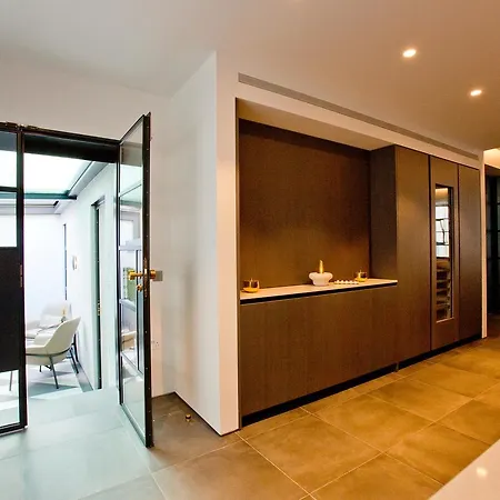 Apartment Luxury Royalty Mews *