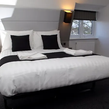 The Omega Hotel 3*
