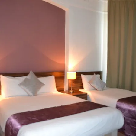 Hotel National