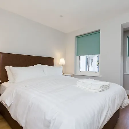 The Lion Gate Mews 4*