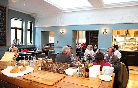 The Alma Hotel