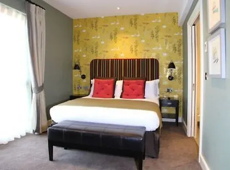 The Alma Hotel London