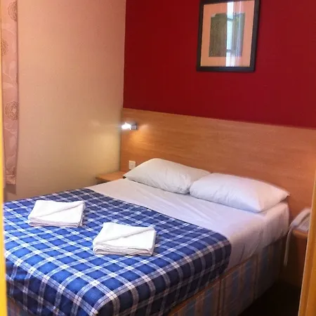 Colliers Guest house 2*