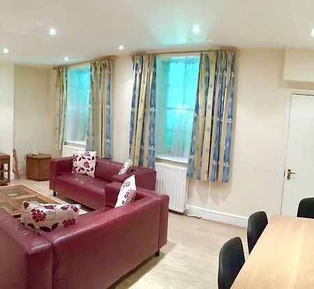 Hadleigh Hotel