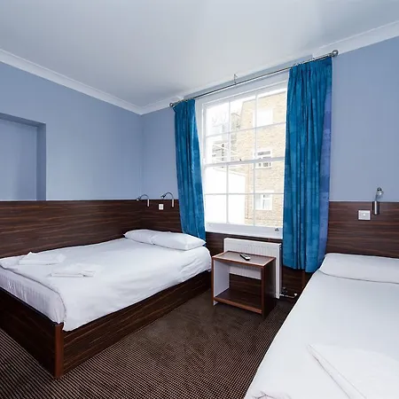 Hotel Crestfield 2*
