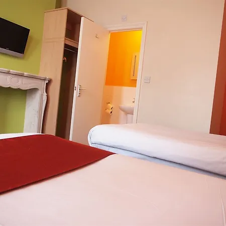 Clapham South Belvedere Hotel